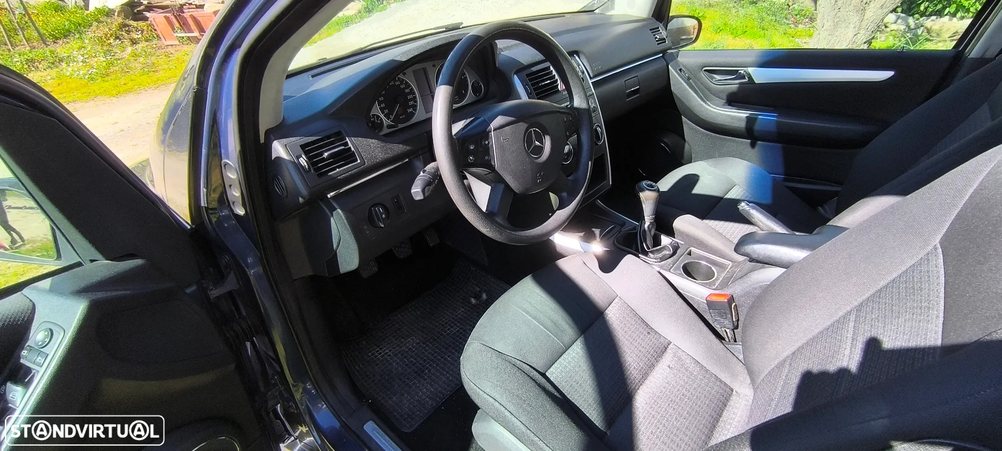 Mercedes-Benz B 180 CDi - 16