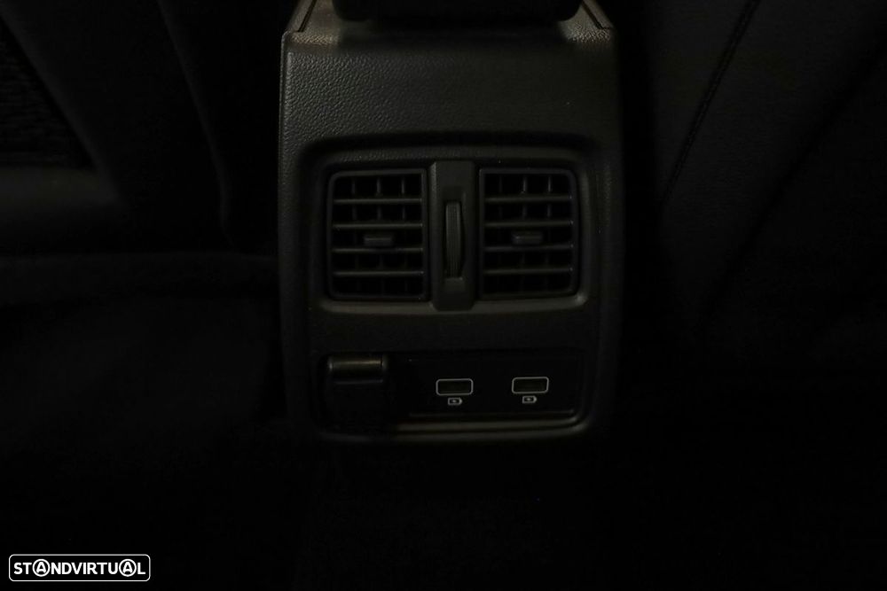 Renault Captur 1.0 TCe Techno - 23