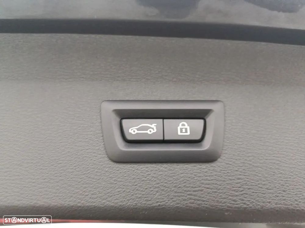 BMW X1 16 d sDrive Auto - 13