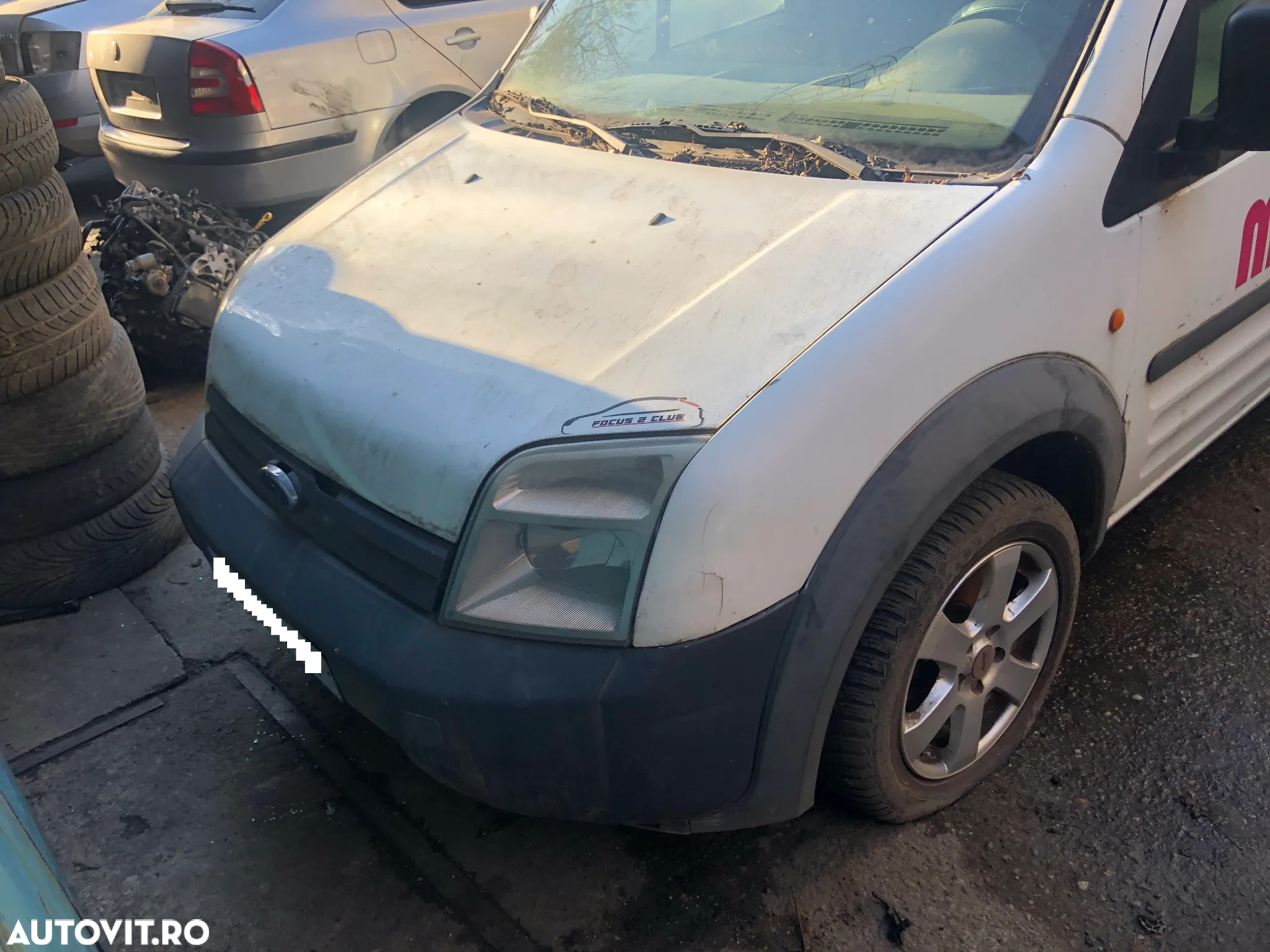 Dezmembrez Ford Transit Connect alb 1.8 diesel 2008 - 6