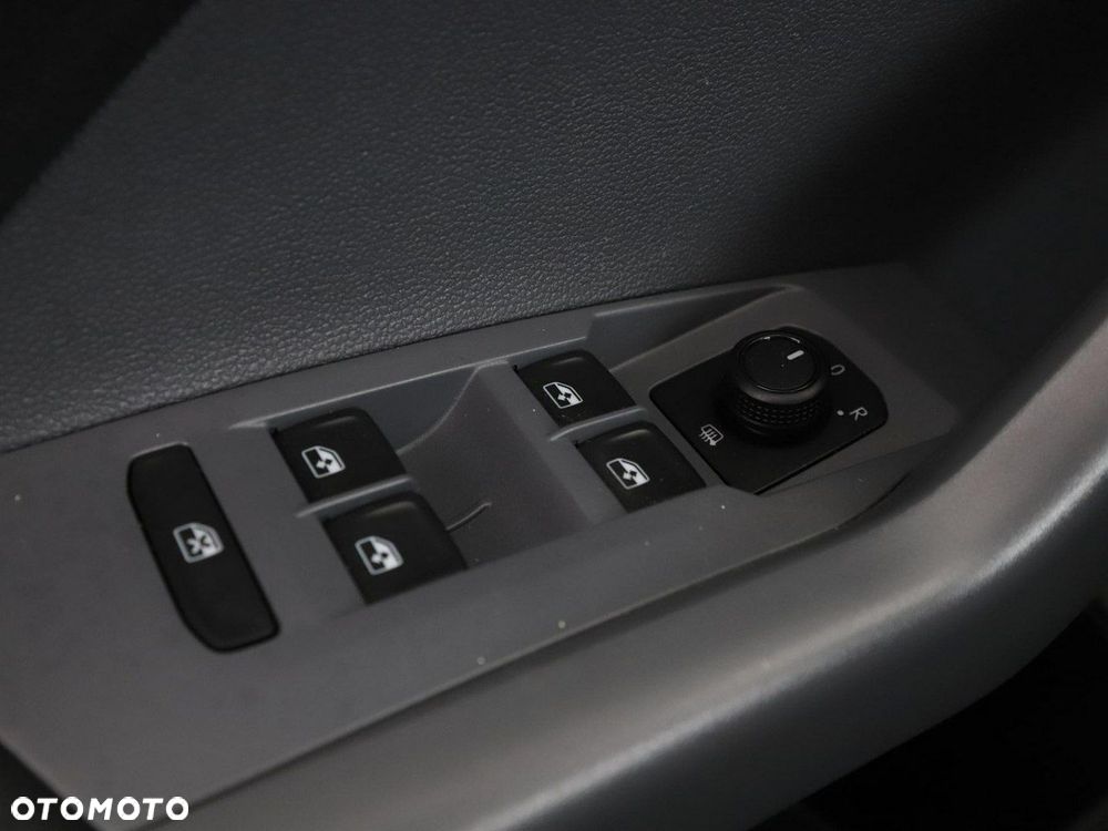 Volkswagen T-Cross 1.0 TSI Life - 36