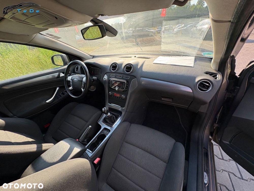 Ford Mondeo 1.6 T Platinium X Plus (Titanium) - 26