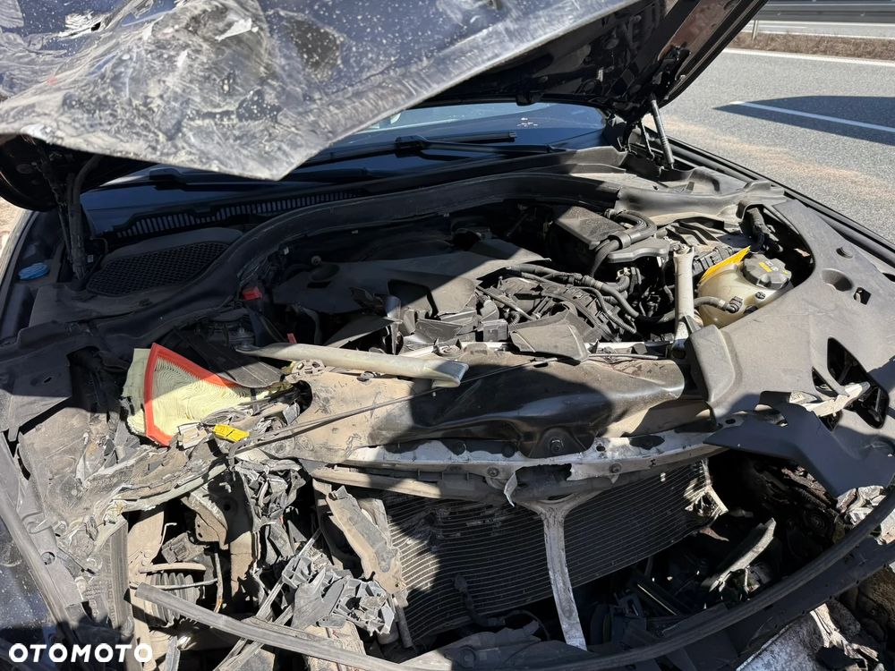 BMW Seria 5 520d xDrive Luxury Line sport - 6