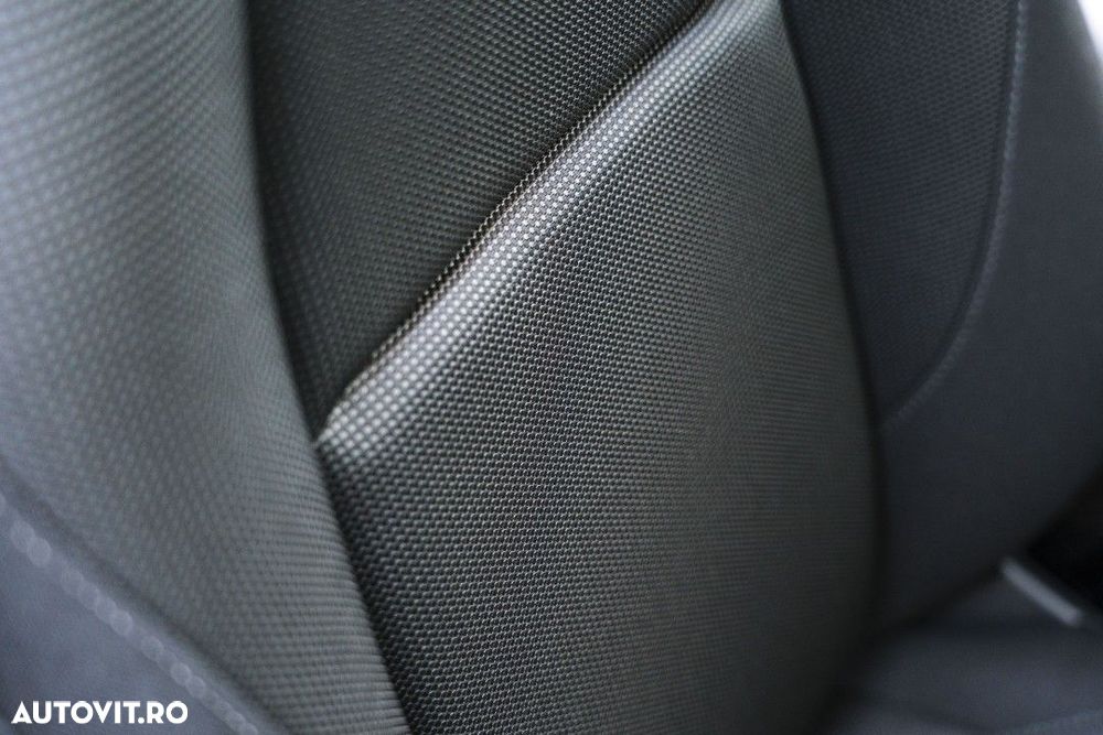 Mazda CX-30 - 38