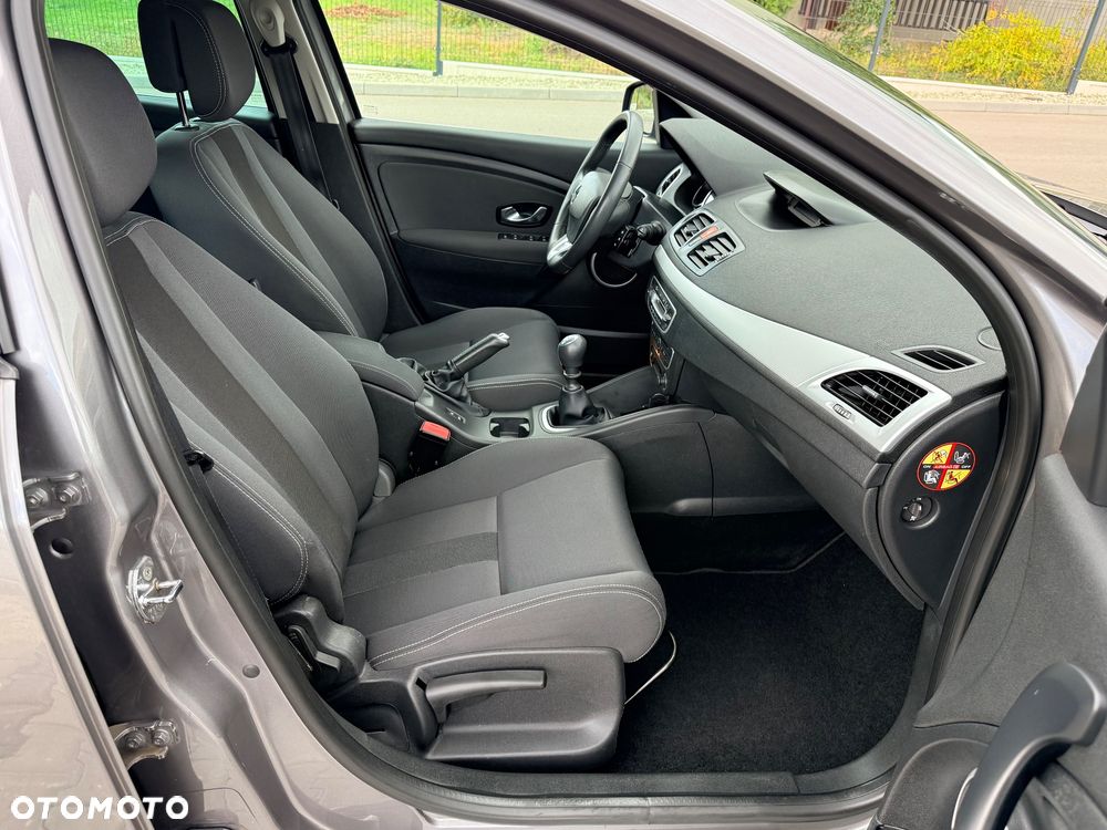 Renault Megane 1.6 16V Dynamique - 21