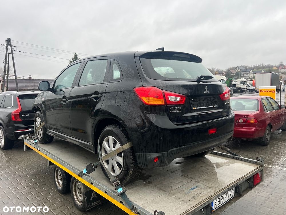Mitsubishi ASX - 4