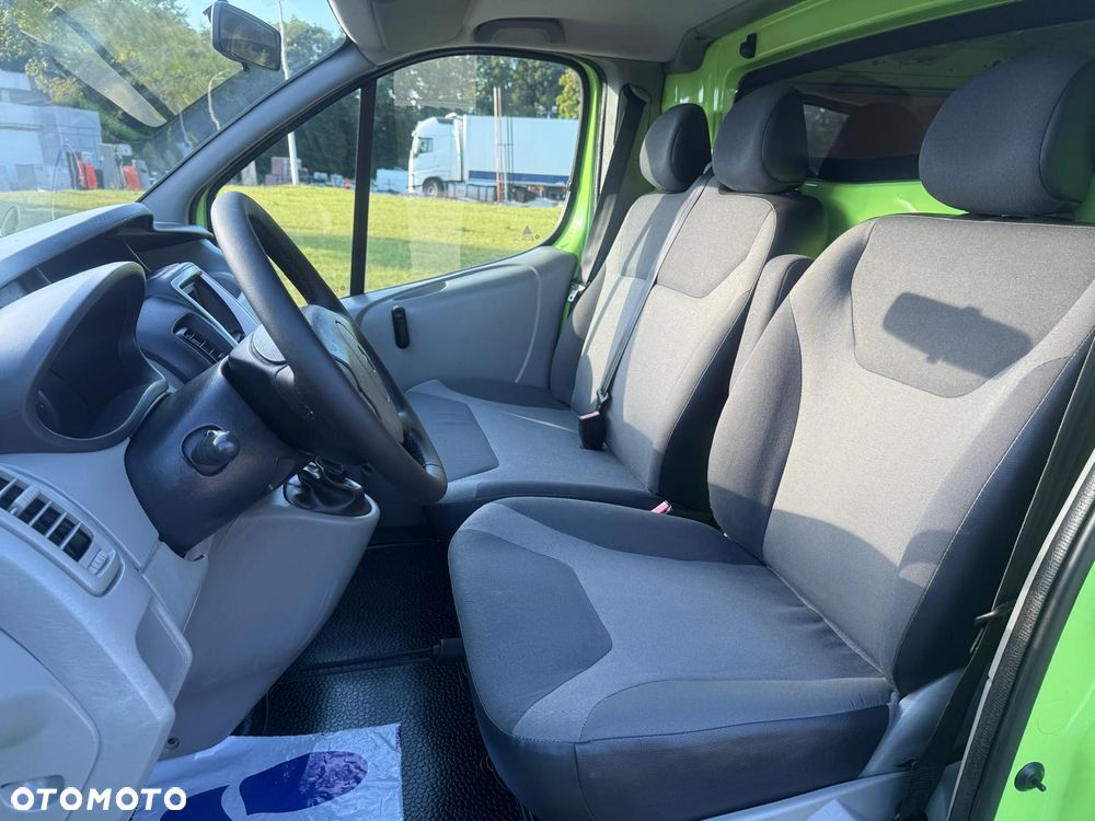 Renault Trafic - 11