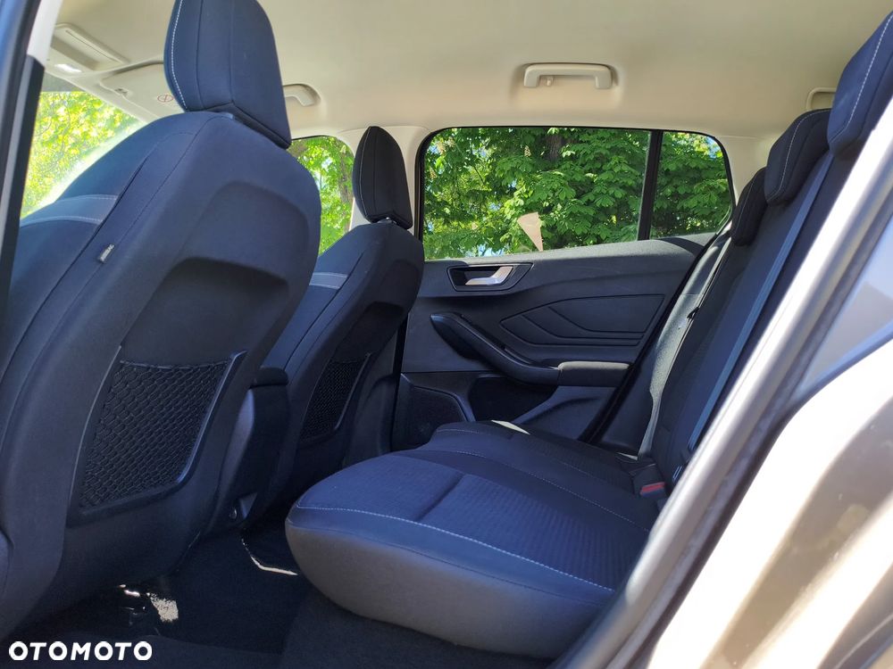 Ford Focus 1.5 EcoBlue Start-Stopp-System TITANIUM X - 26
