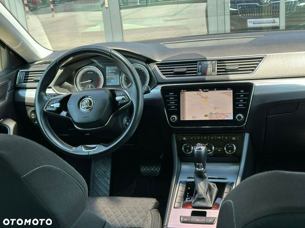 Skoda Superb 1.5 TSI Ambition DSG - 11