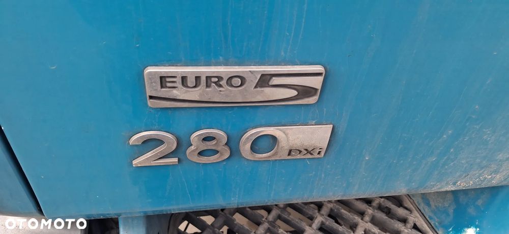 Renault MIDLUM 280DXI 16 - 6