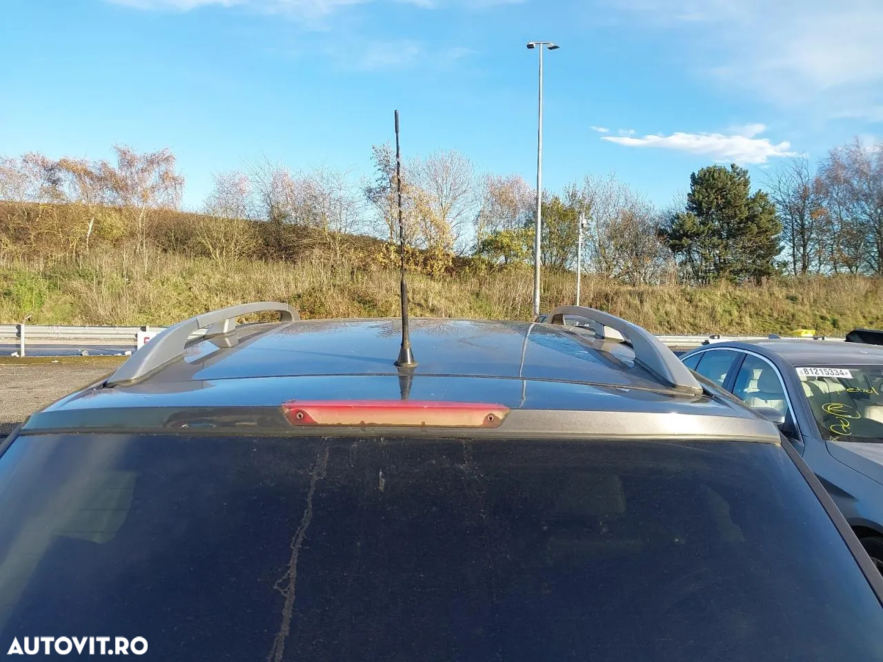 Dezmembrari / Dezmembrez Opel Antara 2.2 LNQ cutie MWK culoare GUE - 9