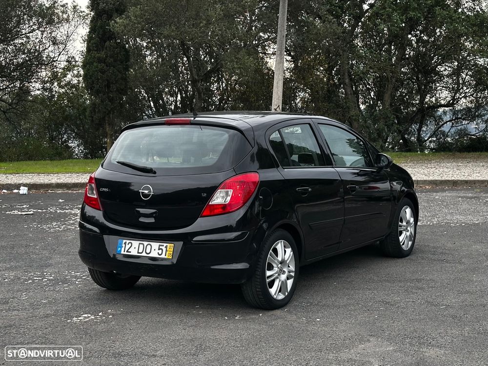 Opel Corsa 1.2 Twinport Cosmo - 6