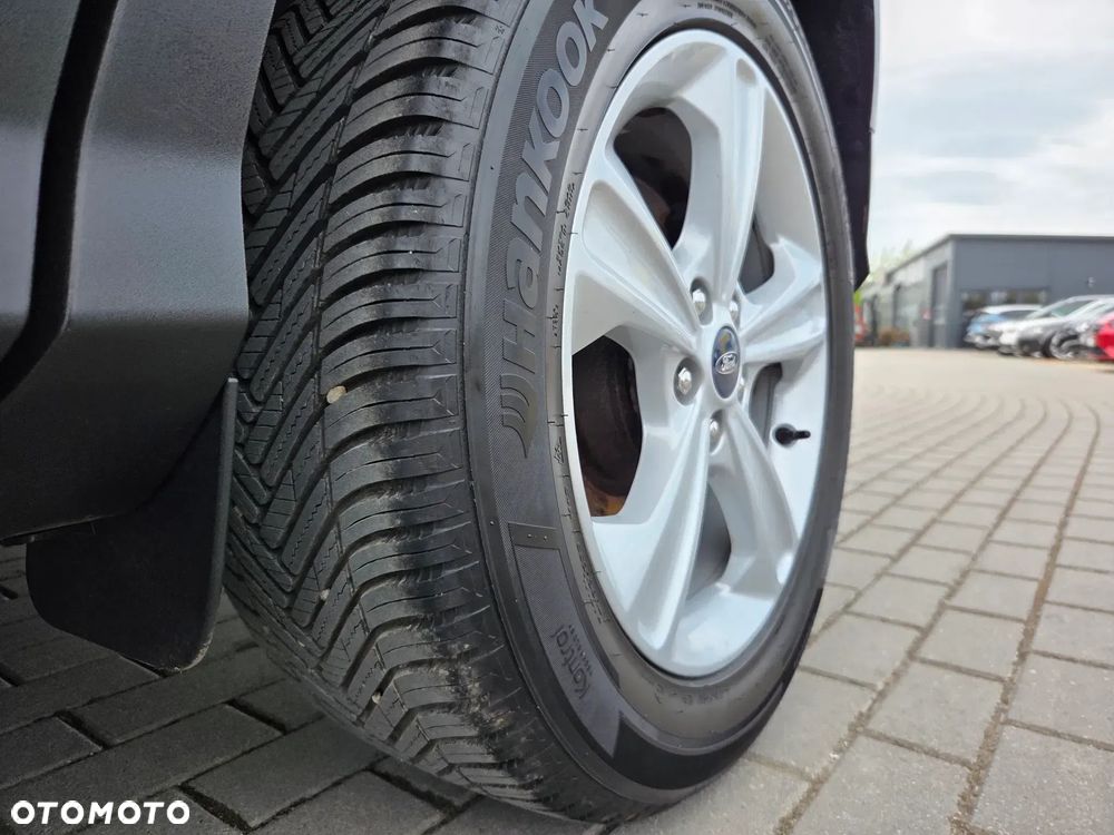 Ford Kuga 1.5 EcoBoost FWD Edition ASS MMT6 - 8