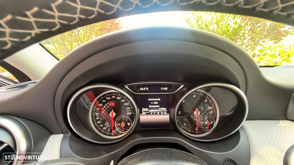 Mercedes-Benz A 180 d Urban - 30