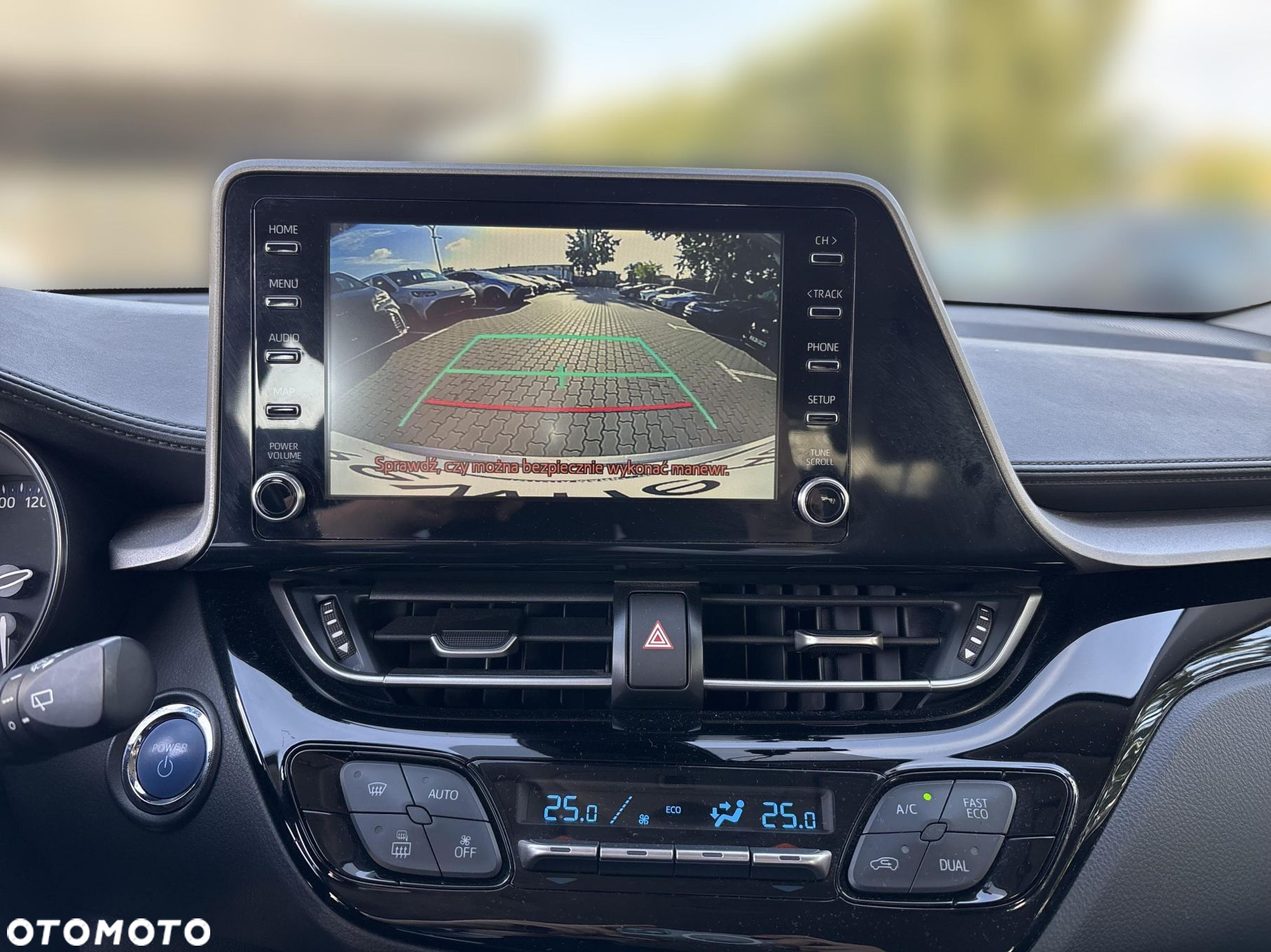 Toyota C-HR 1.8 Hybrid GPF Comfort - 12