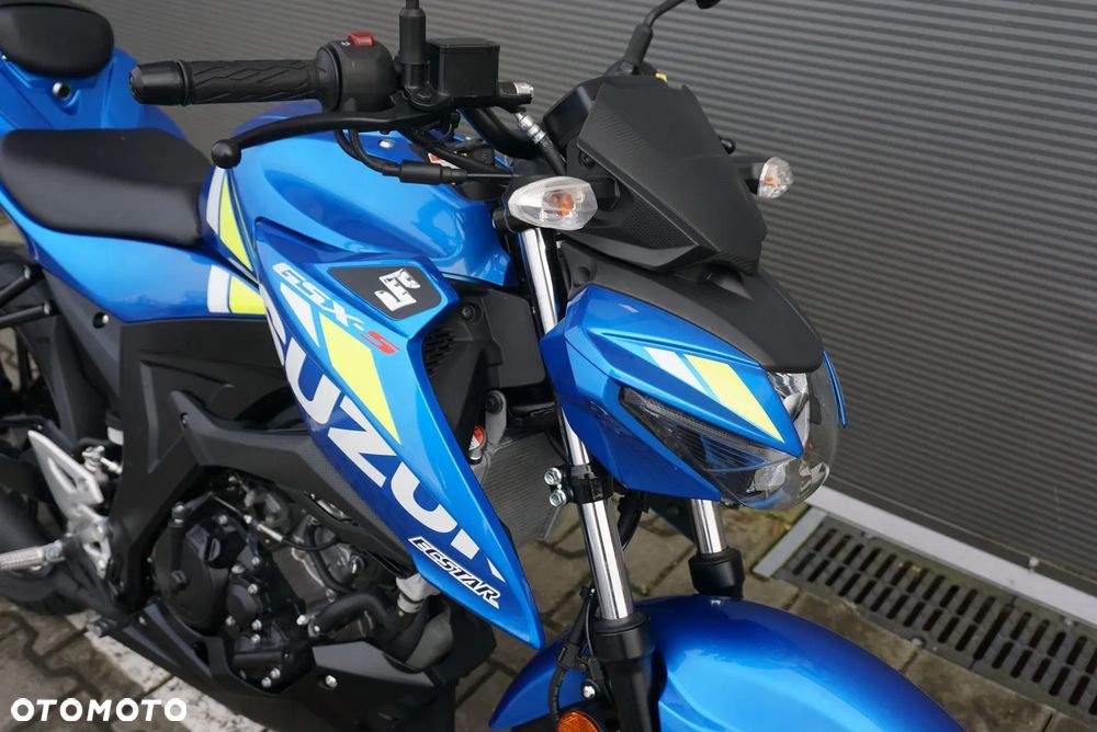Suzuki GSX - 9