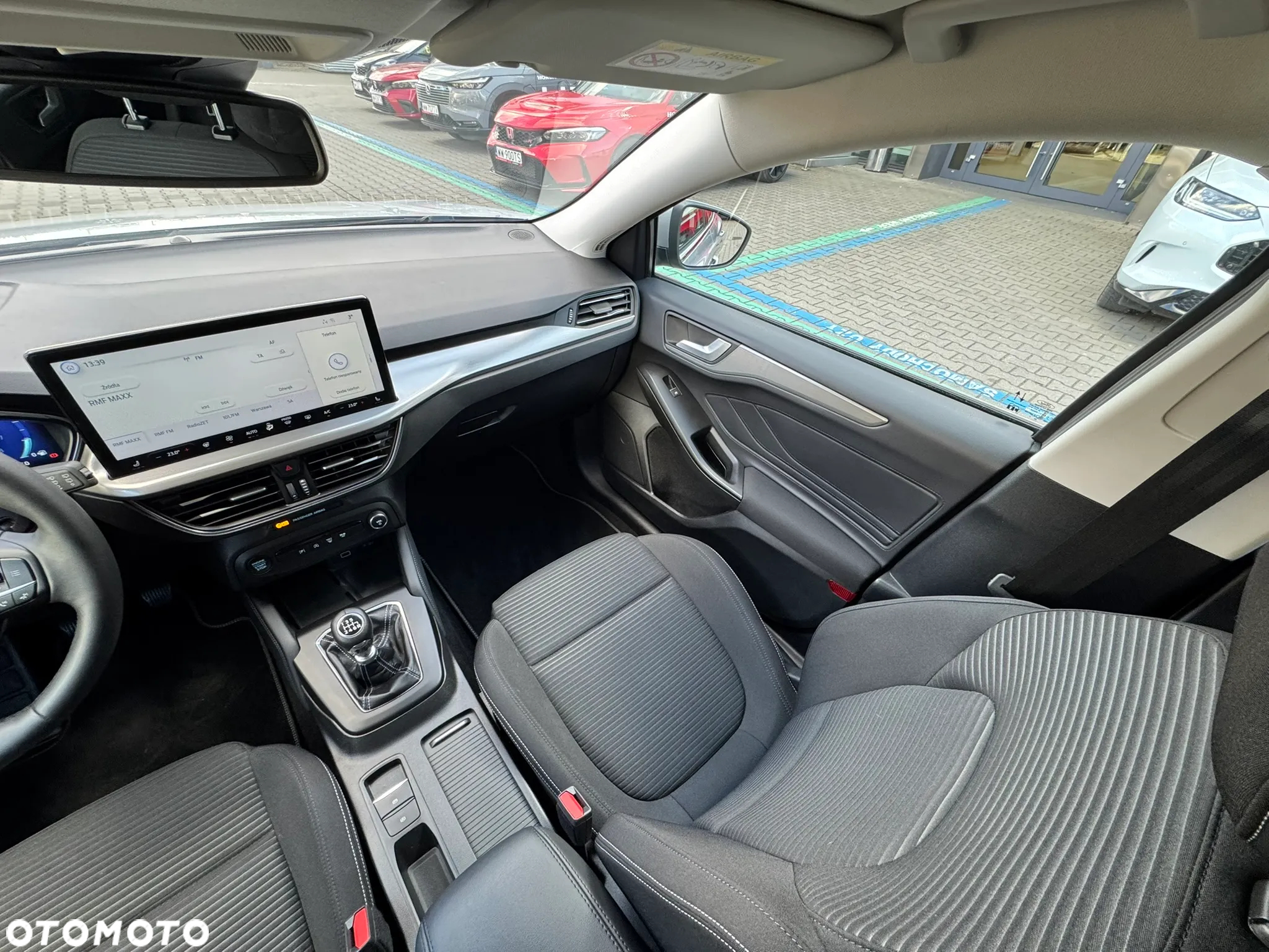 Ford Focus 1.0 EcoBoost Titanium X - 25