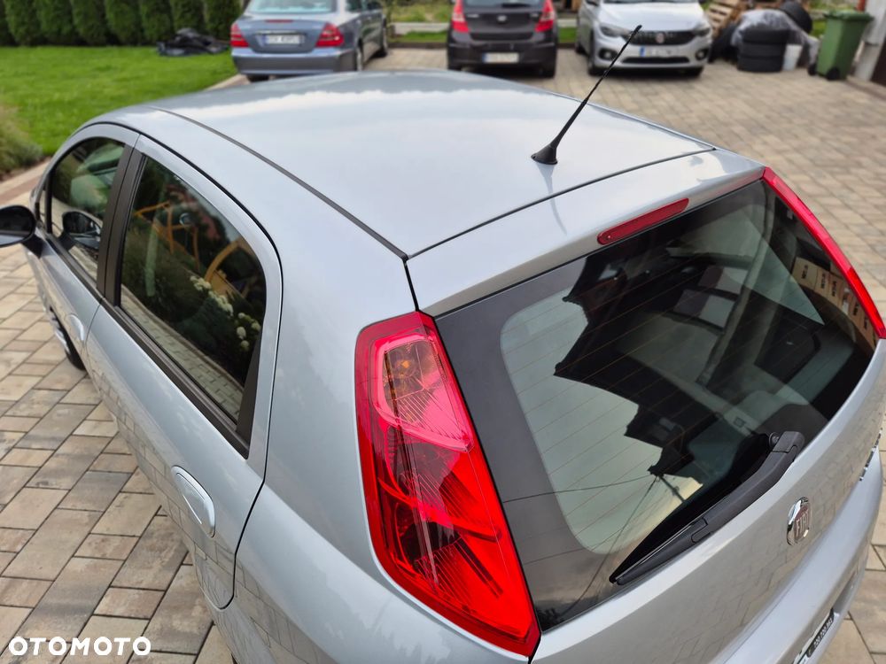 Fiat Grande Punto 1.4 T-Jet 16V Dynamic - 22