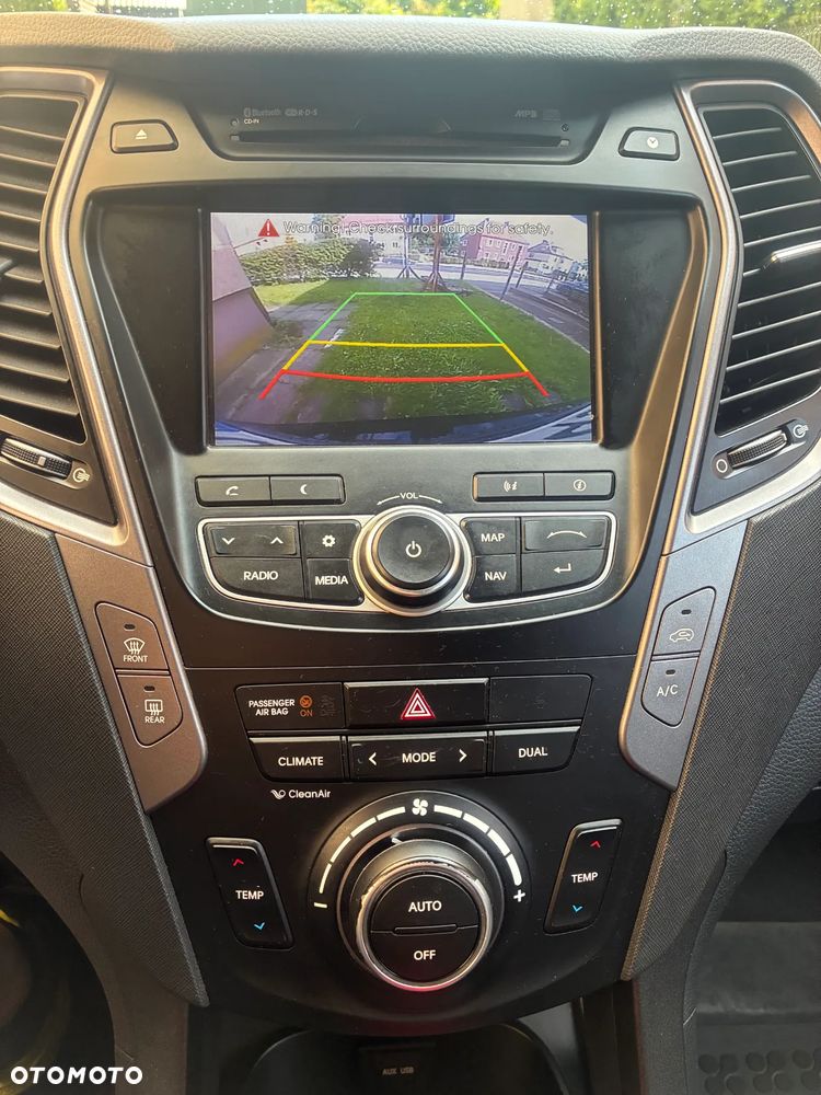 Hyundai Santa Fe 2.2 CRDI 4WD Automatik Premium - 9