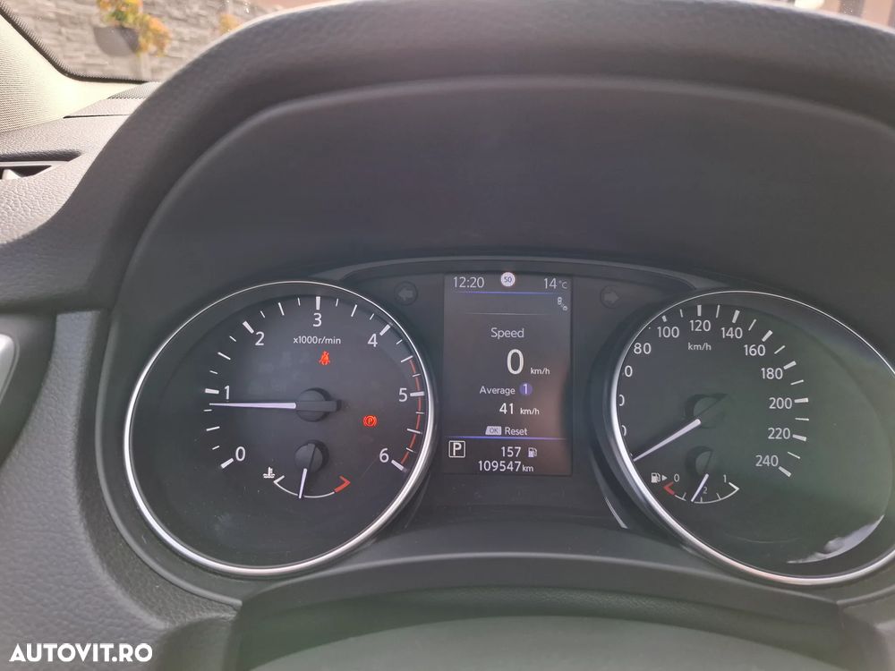 Nissan Qashqai 1.7 dCi Xtronic ALL-MODE 4x4i TEKNA - 25