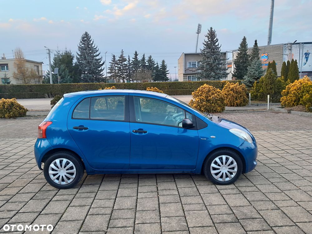 Toyota Yaris 1.4 D-4D Luna - 4
