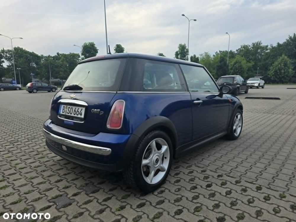 MINI ONE - 7