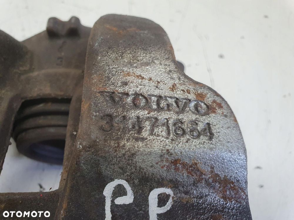 Volvo S60 II V60 I PRZEDNI ZACISK HAMULCOWY prawy przód pasażera 31471664 - 8