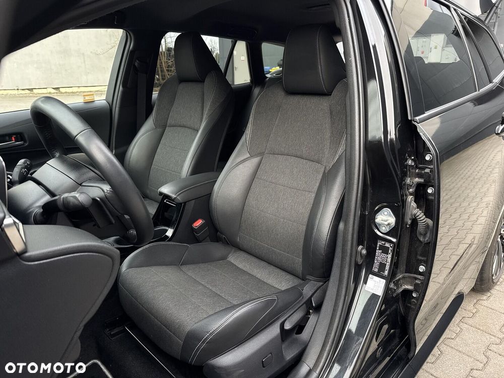 Toyota Corolla 2.0 Hybrid Style - 16