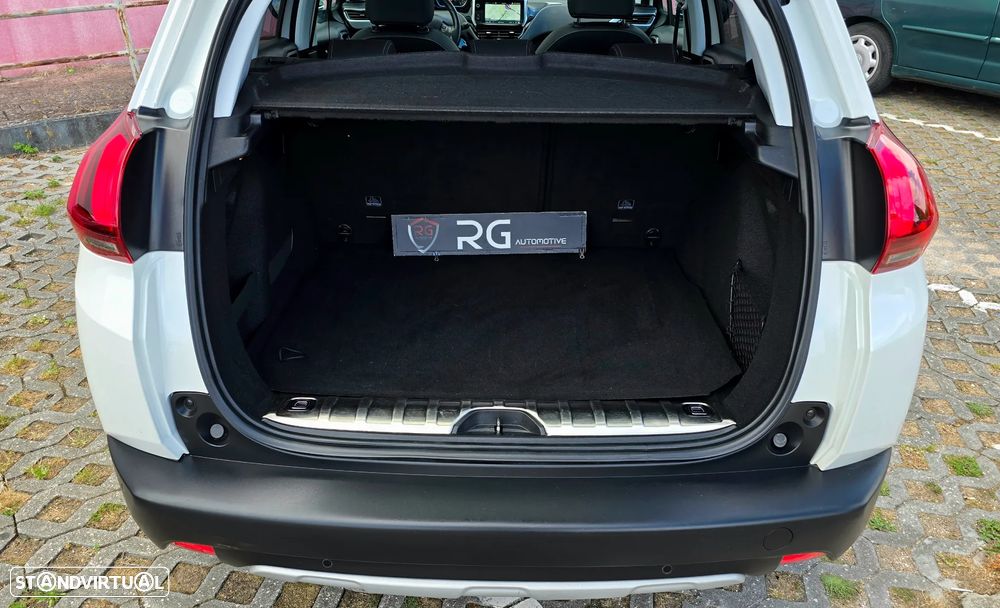 Peugeot 2008 PureTech 130 GPF Stop&Start Allure - 20