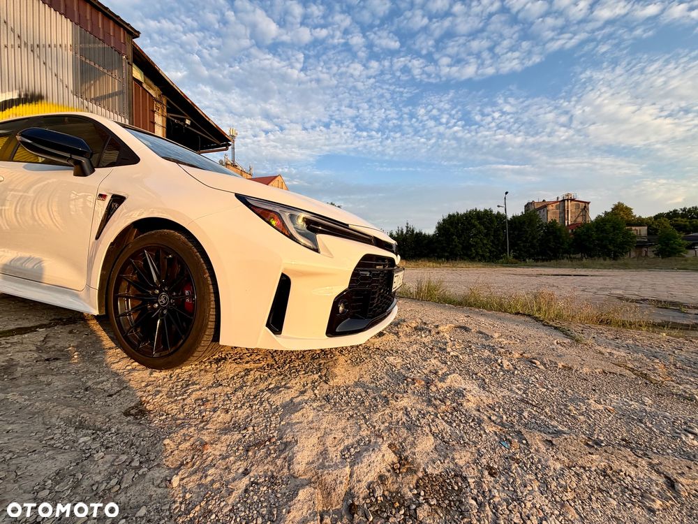 Toyota GR Corolla - 35
