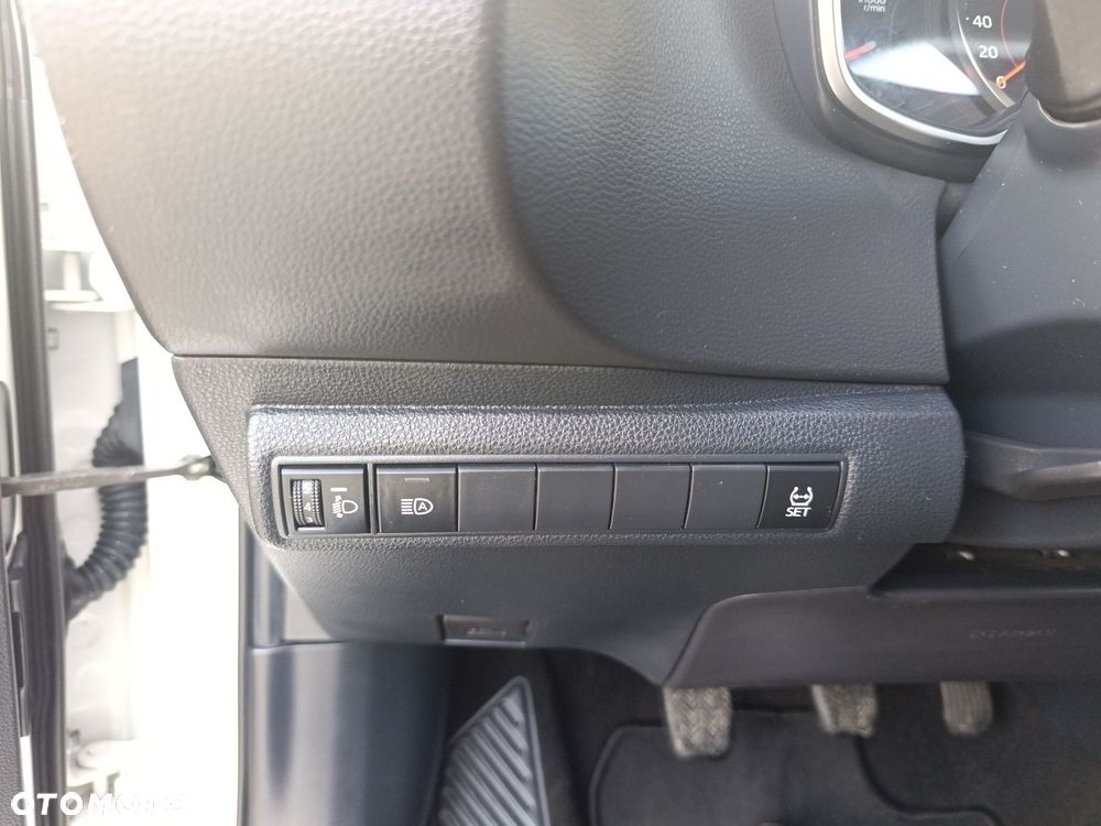 Toyota Corolla 1.6 Comfort - 34
