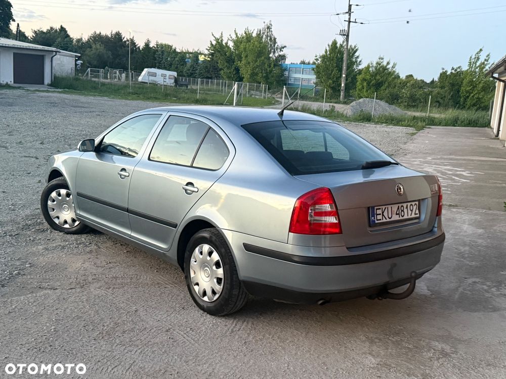 Skoda Octavia 1.6 Style - 12