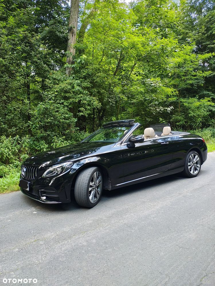 Mercedes-Benz Klasa C 300 9G-TRONIC Edition 1 - 2