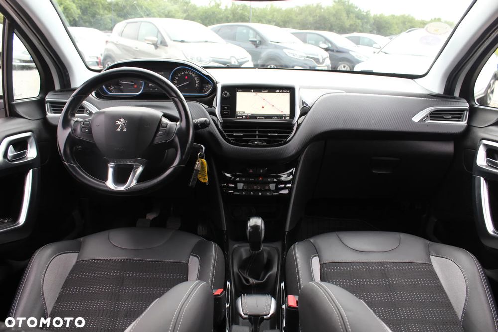 Peugeot 2008 PureTech 110 Stop&Start Allure - 13