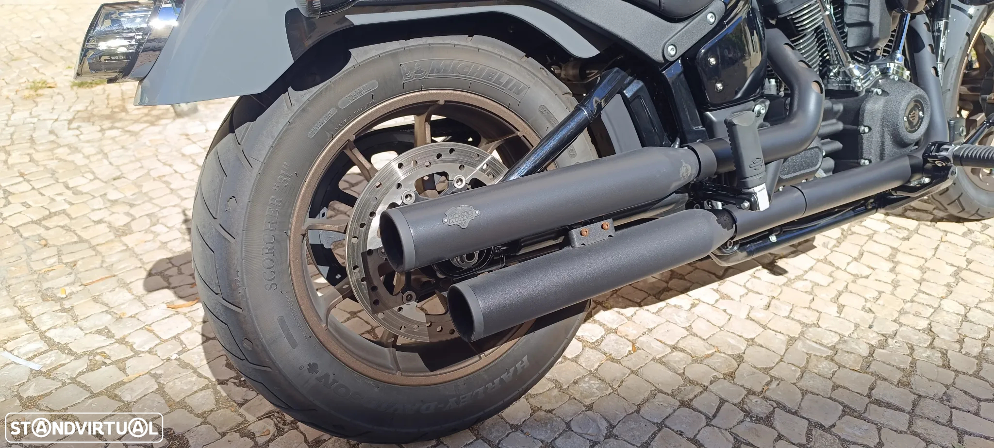 Harley-Davidson Softail LOW RIDER S - 8