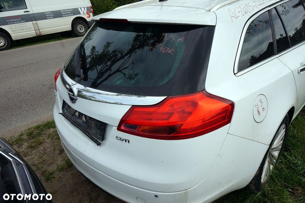 KLAPA BAGAŻNIKA TYLNA INSIGNIA A I KOMBI Z40R  BIAŁY OPEL 2008-2013 - 3