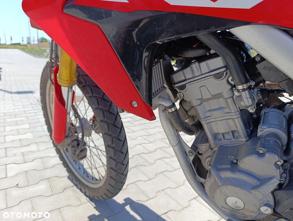 Honda CRF - 7