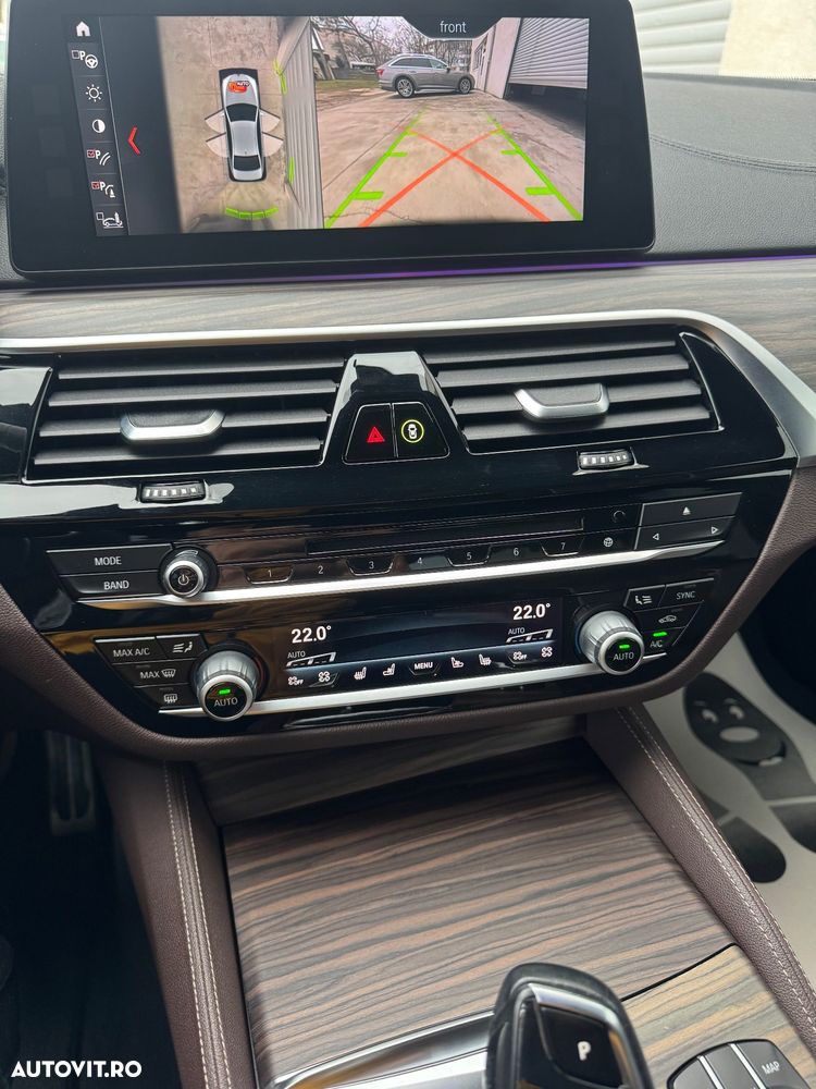 BMW Seria 5 520d Aut. M Sport Edition - 10