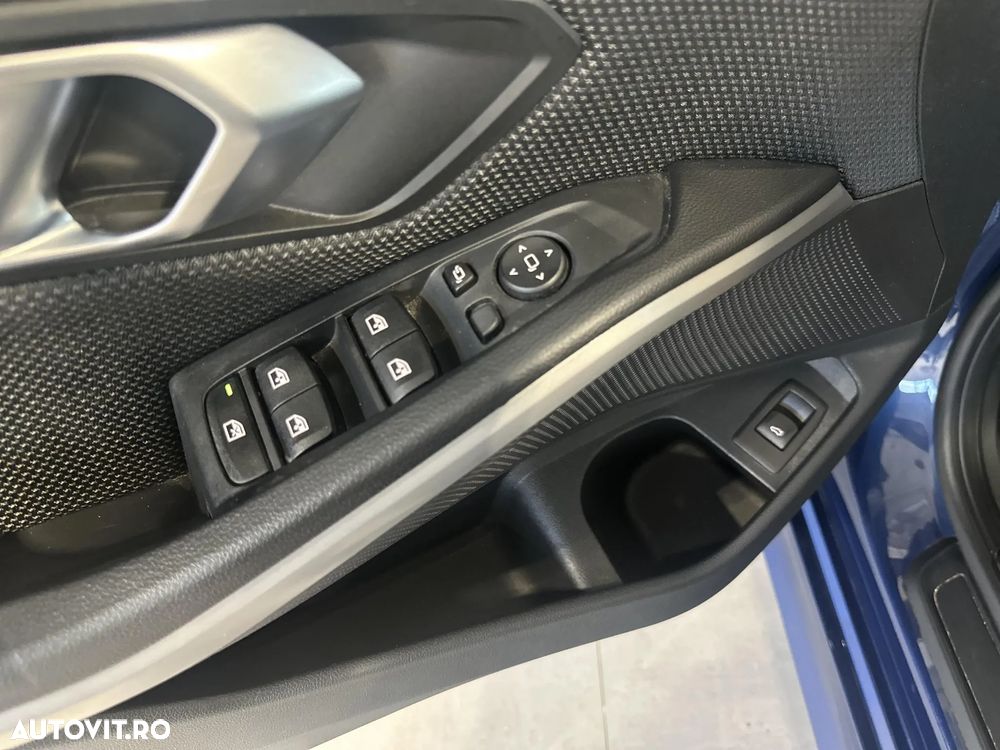 BMW Seria 3 320d Touring xDrive Aut. - 14