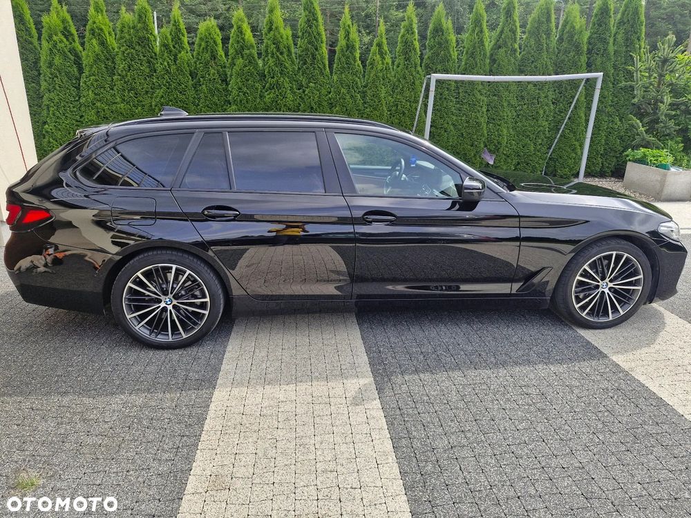 BMW Seria 5 520i mHEV M Sport sport - 10