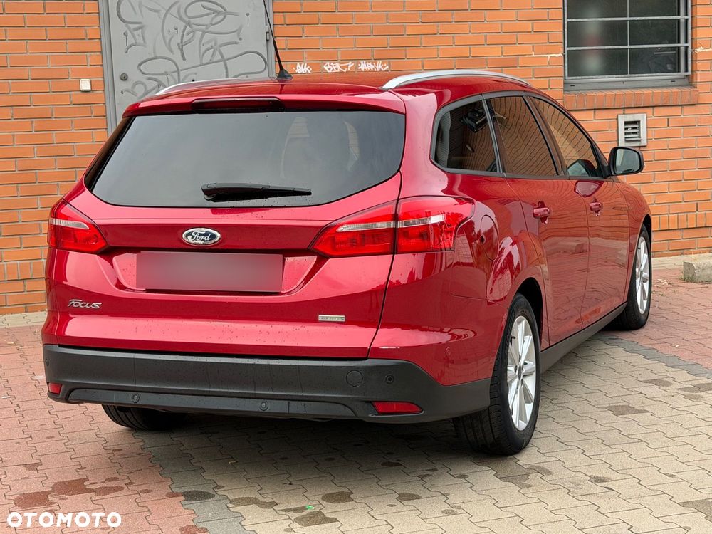 Ford Focus 1.0 EcoBoost Titanium - 22
