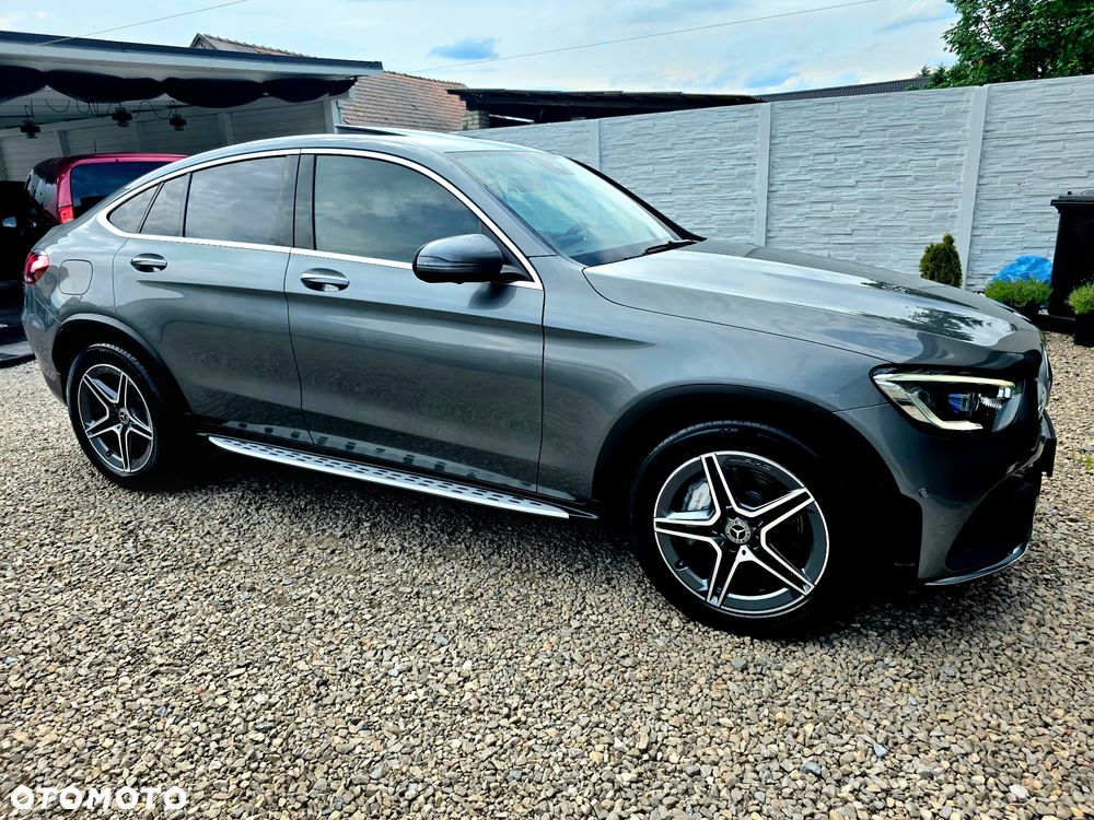 Mercedes-Benz GLC - 36