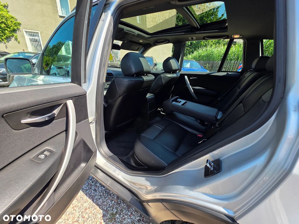 BMW X3 2.0d - 8