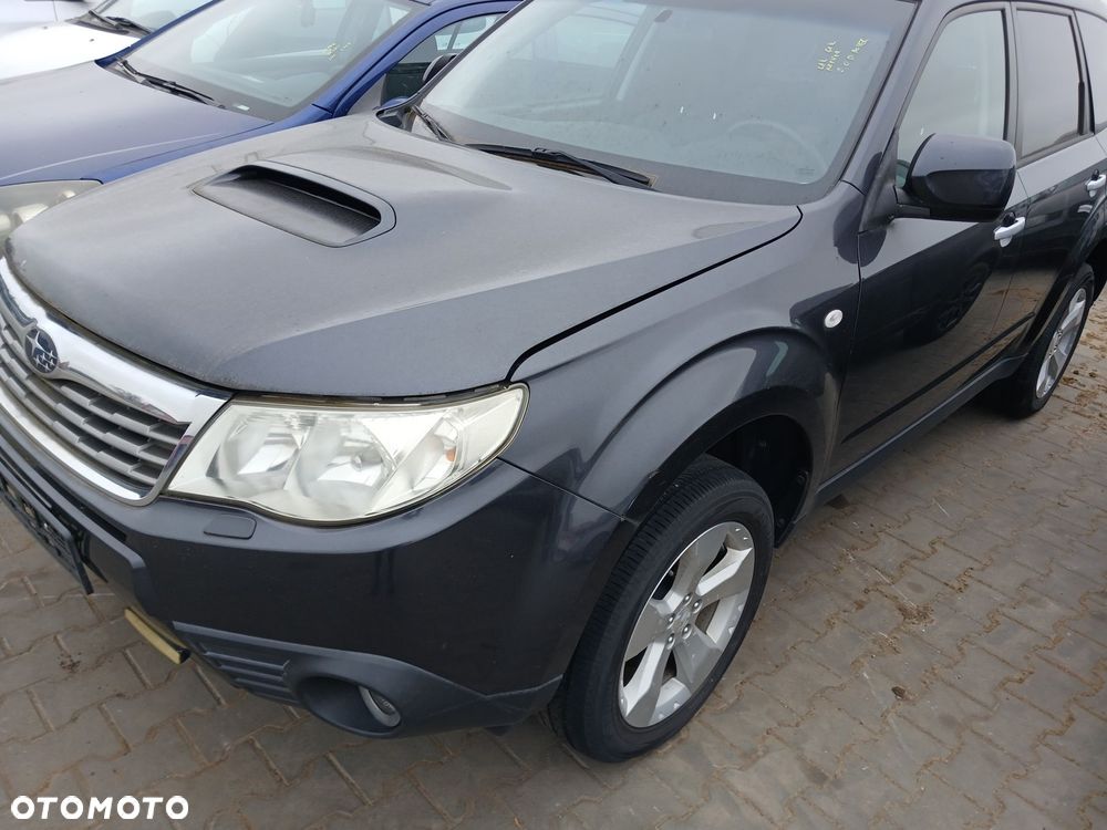 SUBARU FORESTER  MASKA ZDERZAK LAMPY BLOTNIKI KPL PRZOD G1K - 2