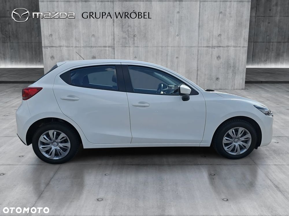 Mazda 2 - 4