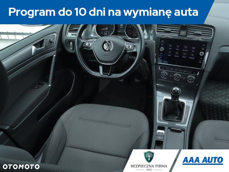 Volkswagen Golf Variant - 9