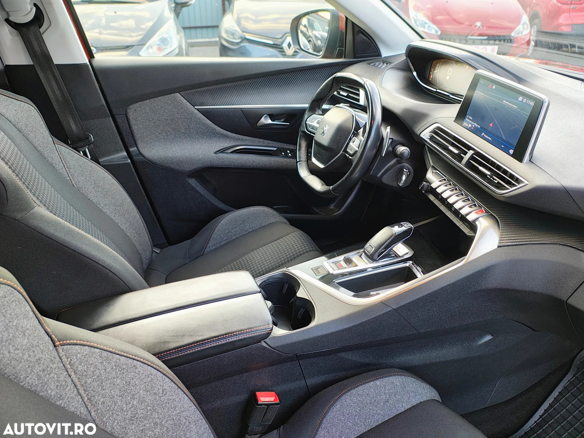 Peugeot 3008 BlueHDi 130 Stop & Start EAT8 Active Business-Paket - 18