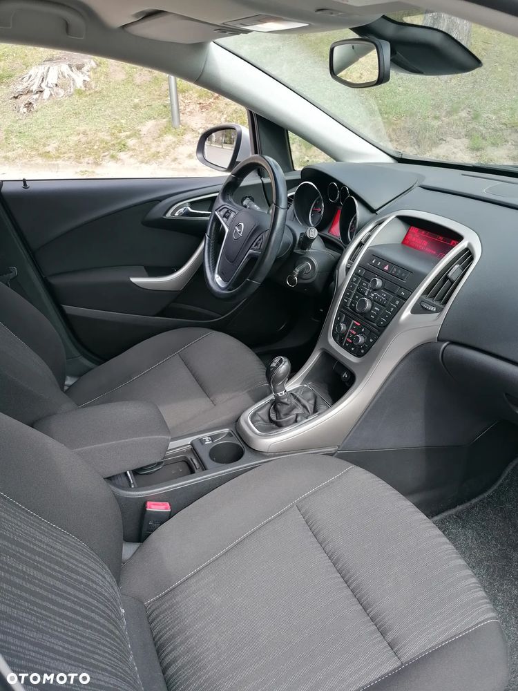 Opel Astra 1.4 Turbo - 15