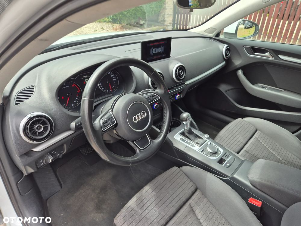 Audi A3 Sportback 2.0 TDI S tronic Attraction - 10