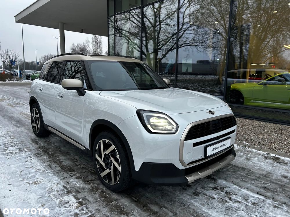 MINI Countryman - 1